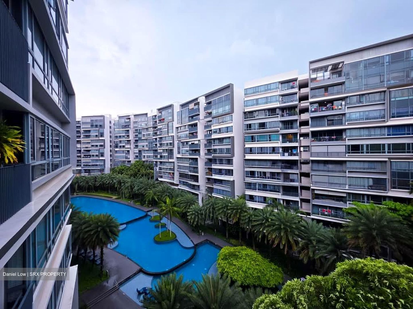 The Palette (D18), Condominium #553877981